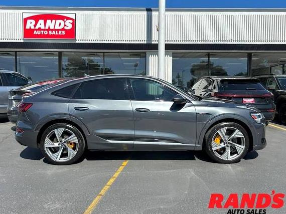 AUDI E-TRON SPORTBACK 2022 WA13ABGE9NB008840 image